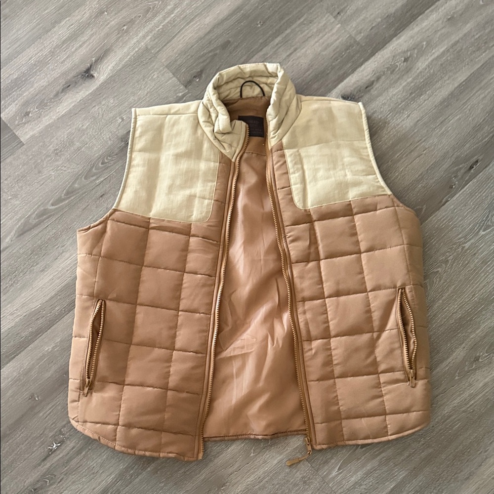 Men's Quilted Two-Tone Puffer Vest - Tan & Cream